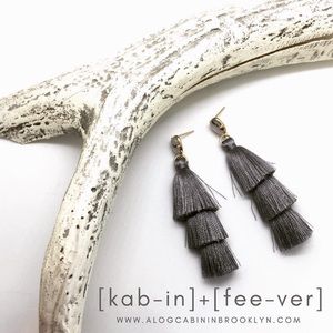 Tiered Tassel Earring - Gray
